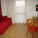 Sejours & Affaires Marie Curie
