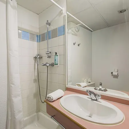 Séjours&affaires Marie Curie 2* Grenoble