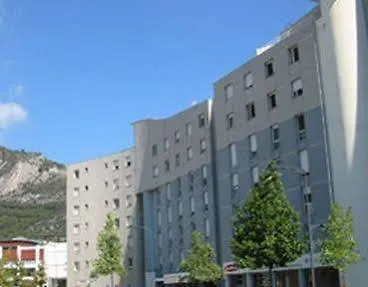 Sejours & Affaires Marie Curie Lejlighedshotel Grenoble