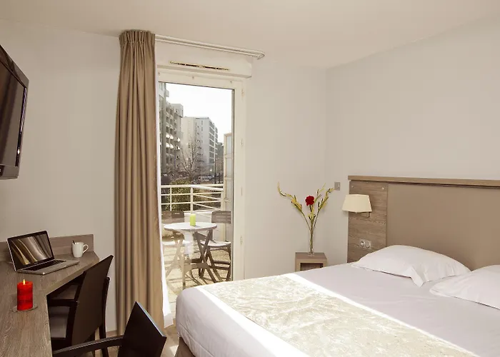 Lejlighedshotel Sejours & Affaires Marie Curie