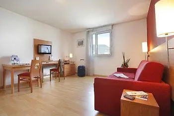 Sejours & Affaires Marie Curie 2* Гренобль