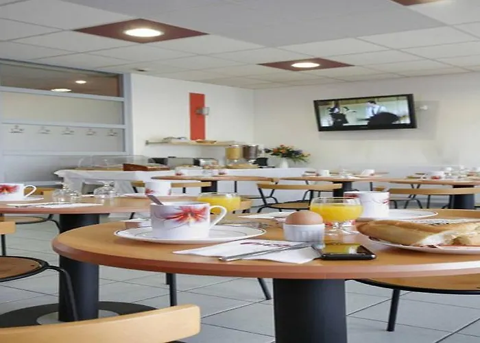 Sejours & Affaires Marie Curie 2* Grenoble